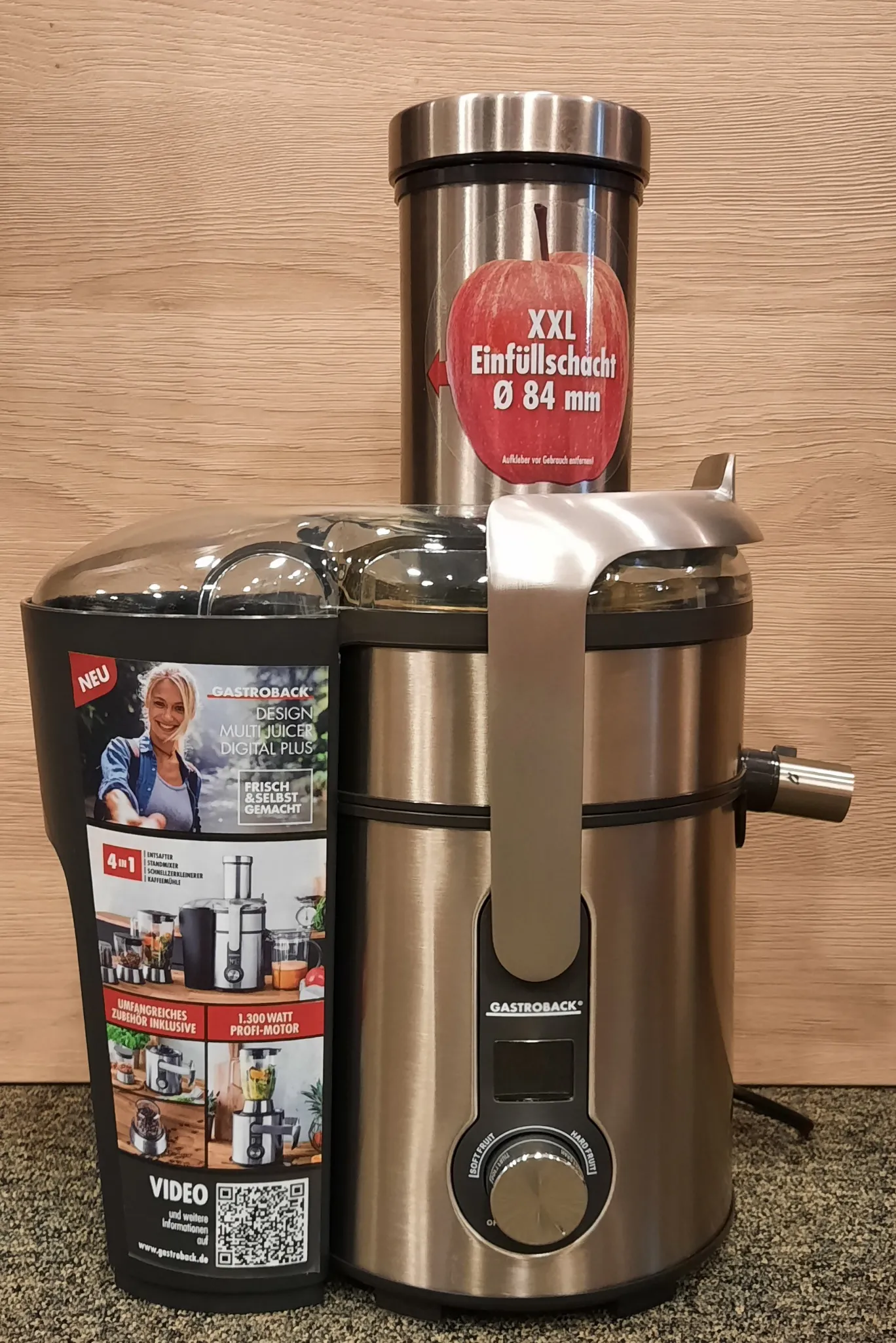 Entsafter Design Multi Juicer Digital XXL - Einfüllschacht (ø 84 mm), ganze Äpfel, Möhre