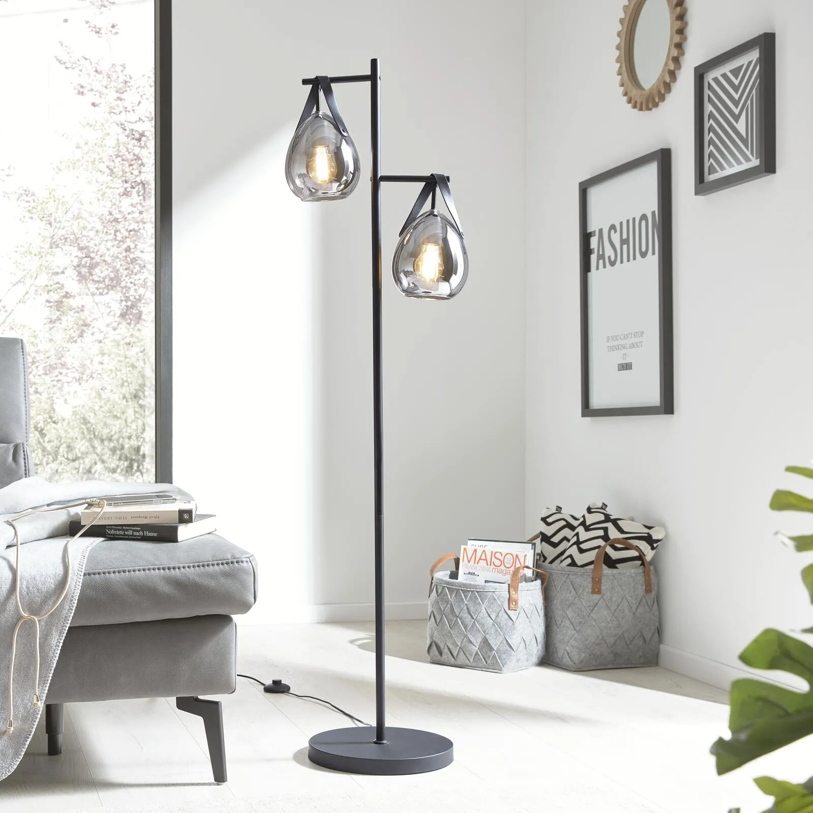 Interliving Stehleuchte 9332