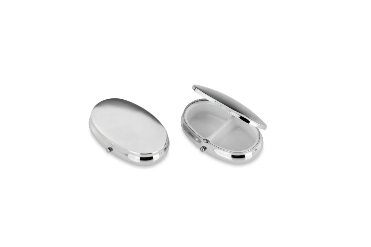 Pillendose oval 2-geteilt  verchromt, glatt poliert,6,0 x 3,5 x 2,0 cm