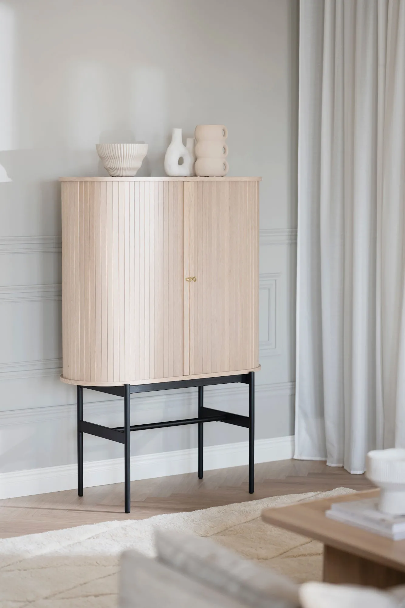 HADDINGTON Cabinet 102CM Rowico