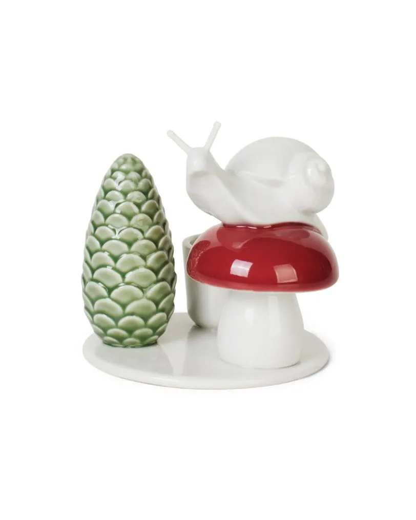 Winter Stories Snail & Mushroom