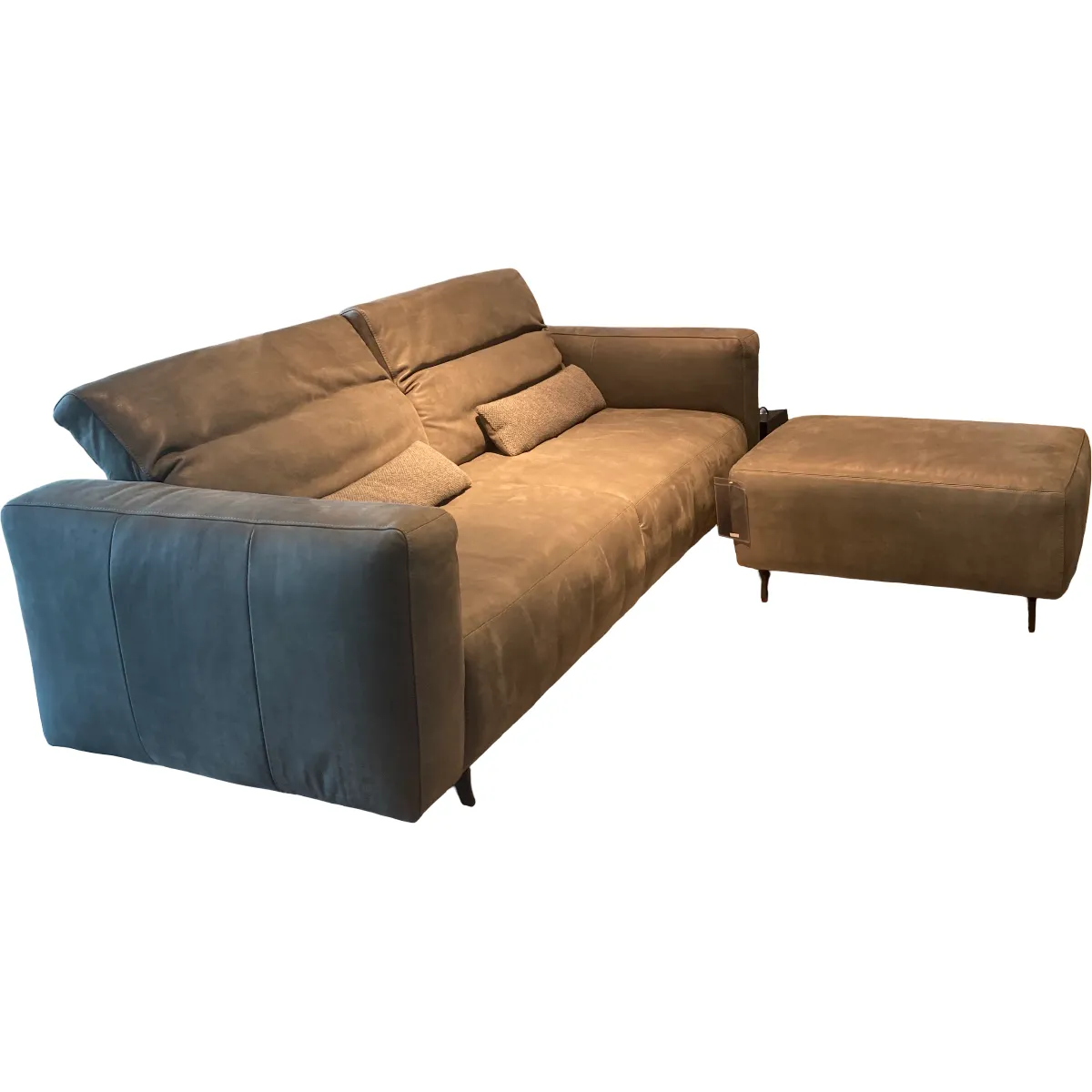 Contur Arrezo 3,5-Sitzer Sofa mit Hocker - Abverkauf Stockach