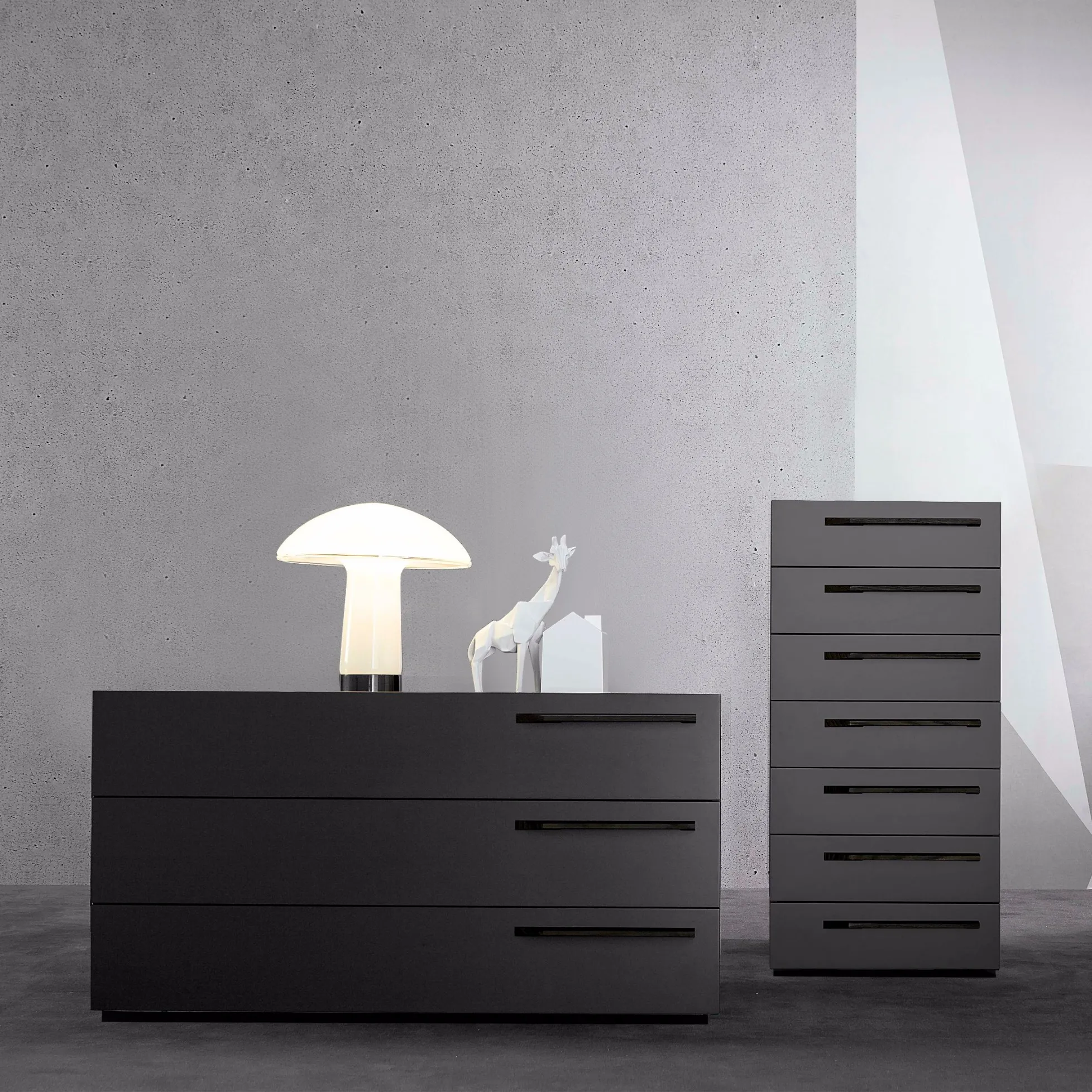 Kommode To Be mit Sockelblende von Bonaldo