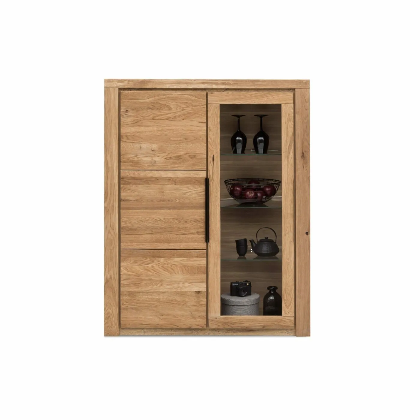 Trendstore Eltia Vitrine aus massiver Eiche und Dekor