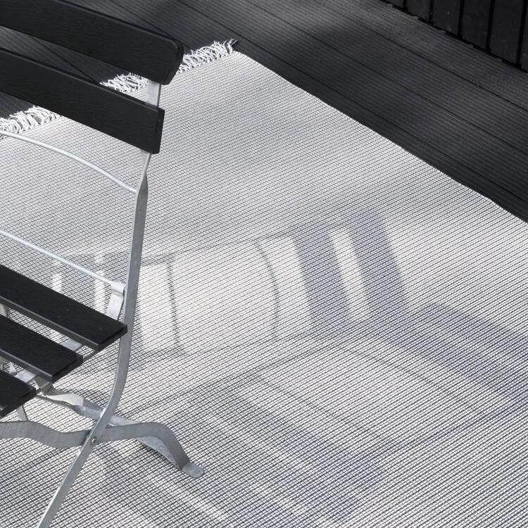 IN / OUT Grain Outdoor-Teppich von Woodnotes